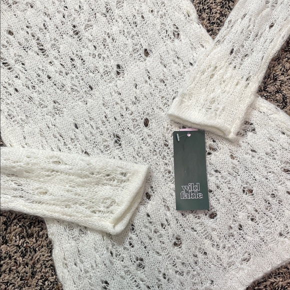 Wild Fable Knit Shredded Off White Woman’s Long Sleeve Sweater Size M | NWT - Picture 3 of 6